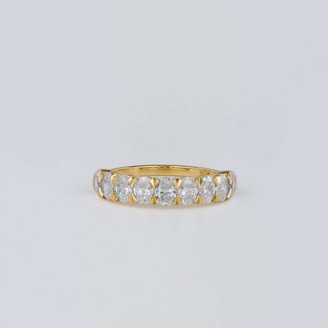 0.35 TCW Round Diamond Curved Pave DEF/VVS Lab Grown Wedding Band