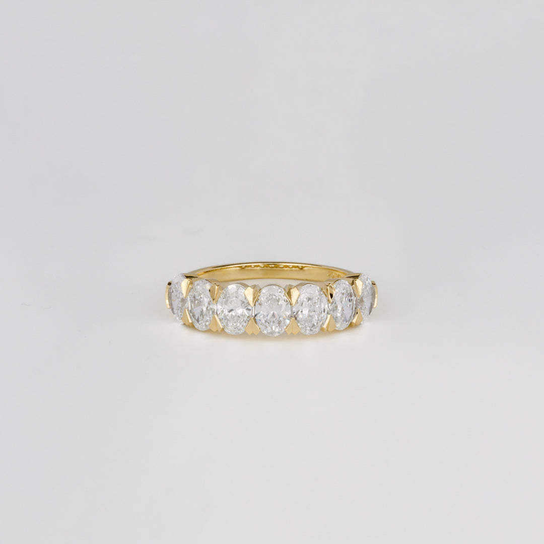 0.35 TCW Round Diamond Curved Pave DEF/VVS Lab Grown Wedding Band