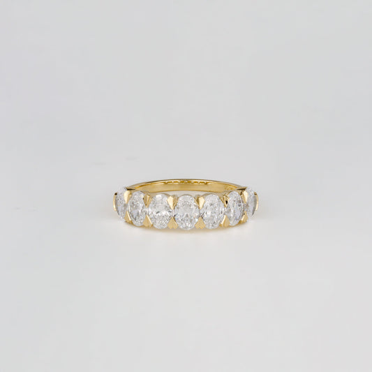 0.35 TCW Round Diamond Curved Pave DEF/VVS Lab Grown Wedding Band