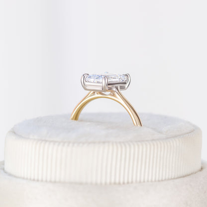 2 CT Round Three Stones Lab Grown Diamond Engagement Ring
