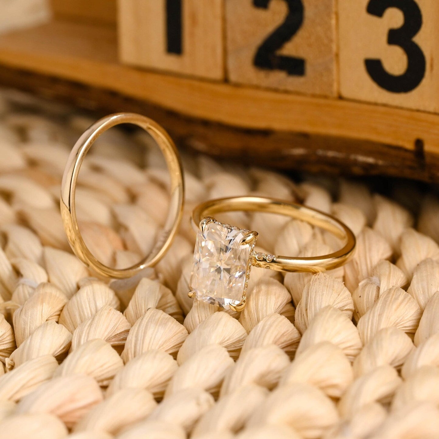 1.0 CT Round Solitaire Lab Grown Diamond Bridal Ring Set
