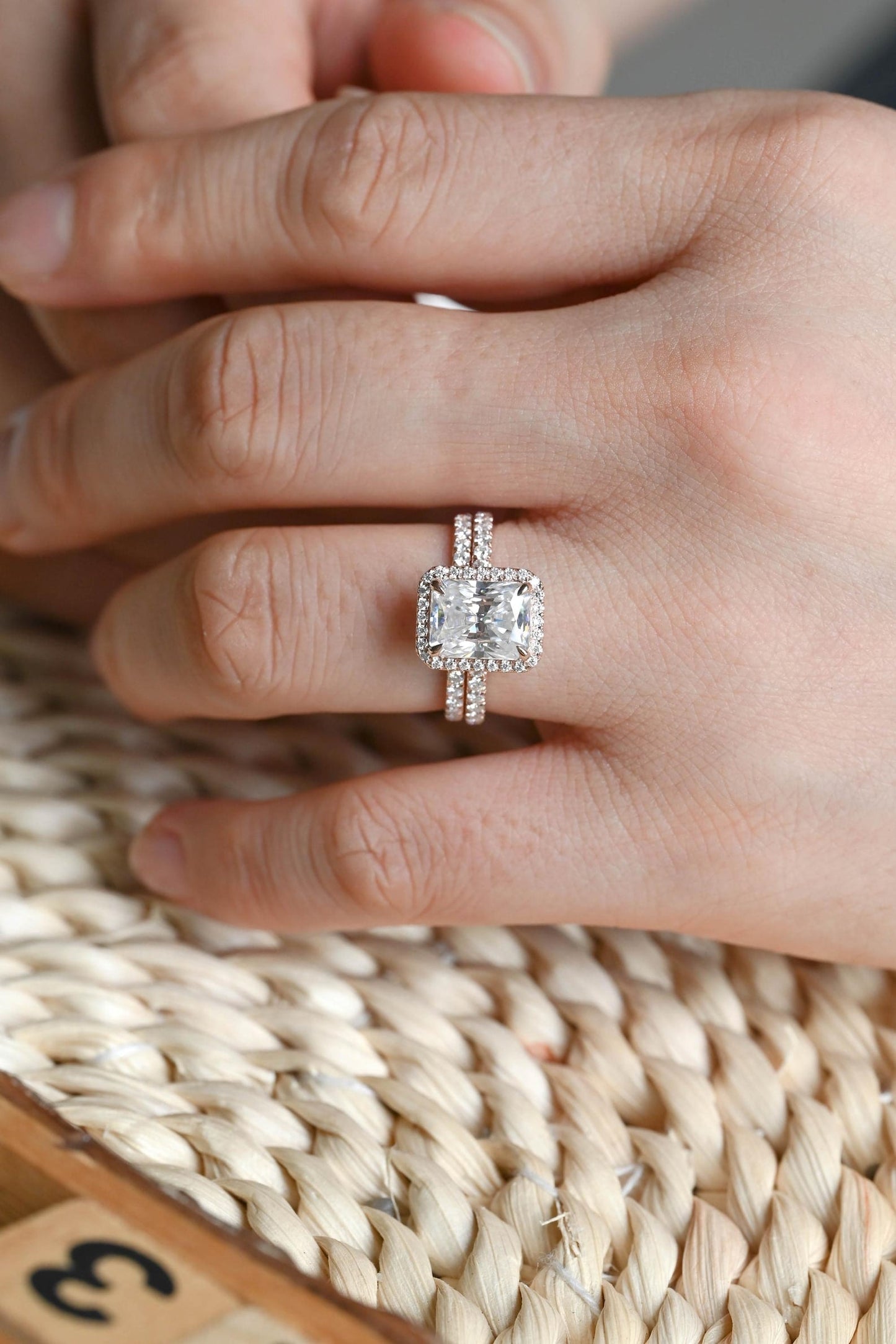 1.0 CT Round Solitaire Lab Grown Diamond Bridal Ring Set