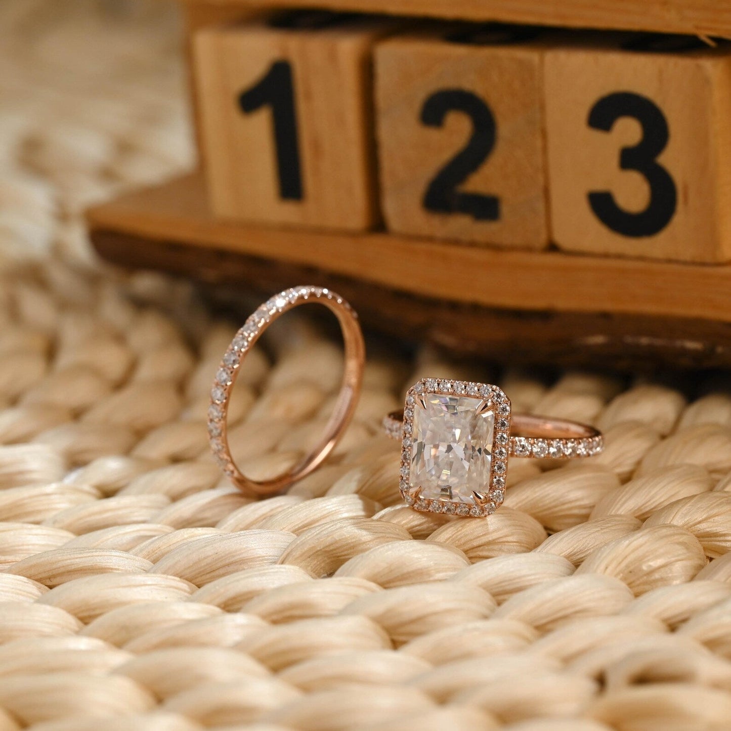 1.0 CT Round Solitaire Lab Grown Diamond Bridal Ring Set