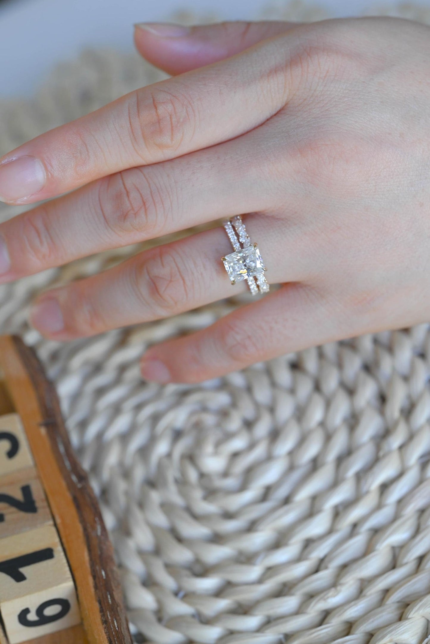 1.0 CT Round Solitaire Lab Grown Diamond Bridal Ring Set