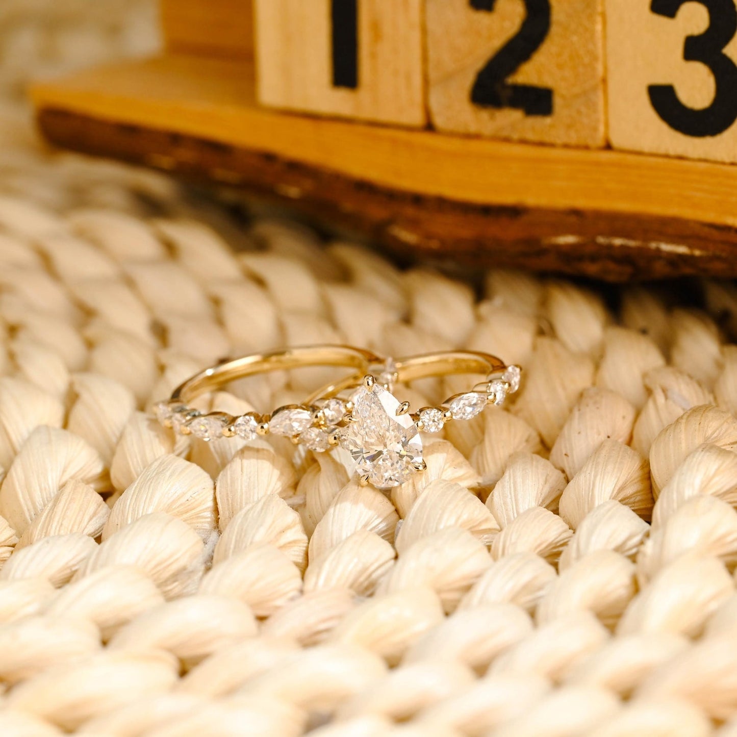 1.0 CT Round Solitaire Lab Grown Diamond Bridal Ring Set