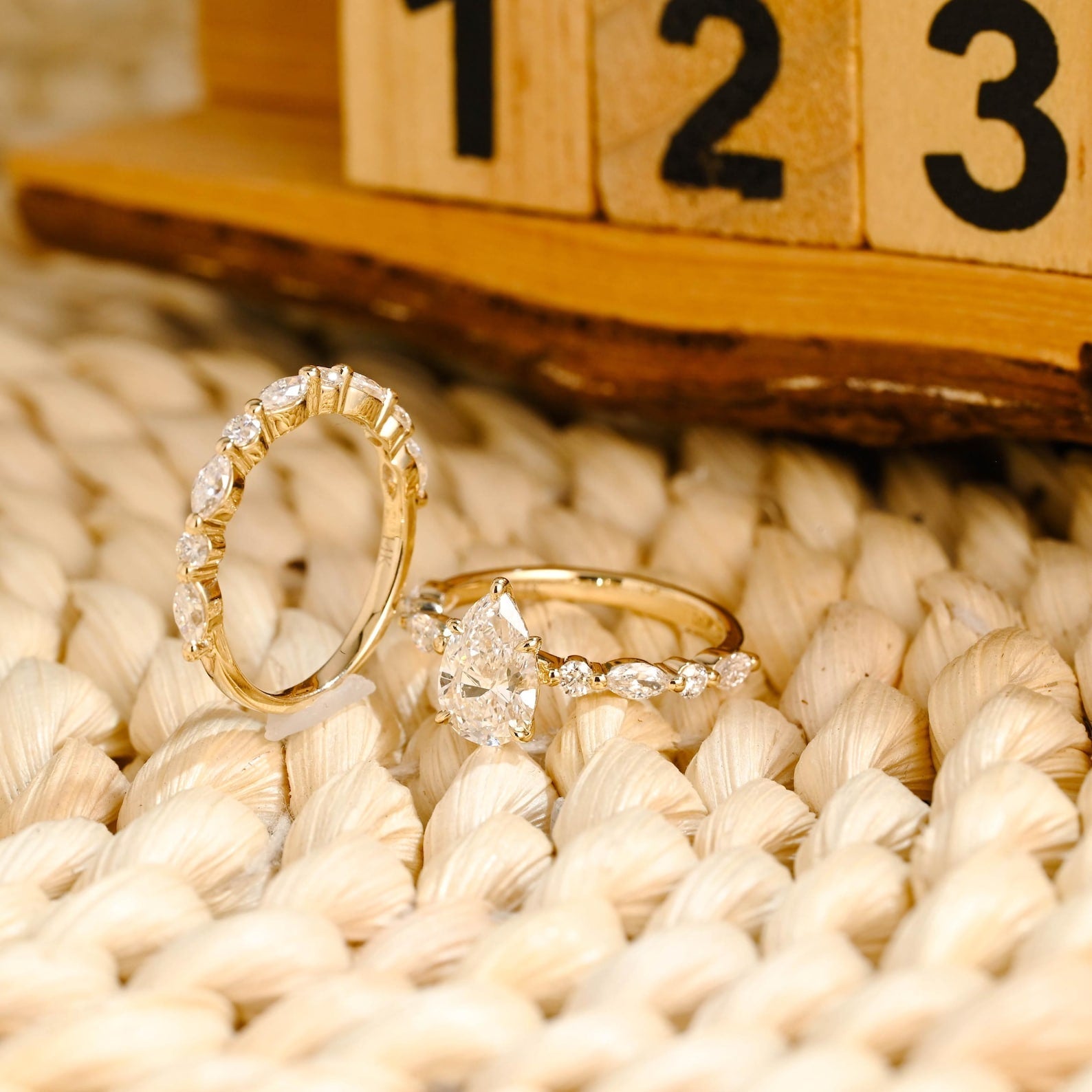 1.0 CT Round Solitaire Lab Grown Diamond Bridal Ring Set
