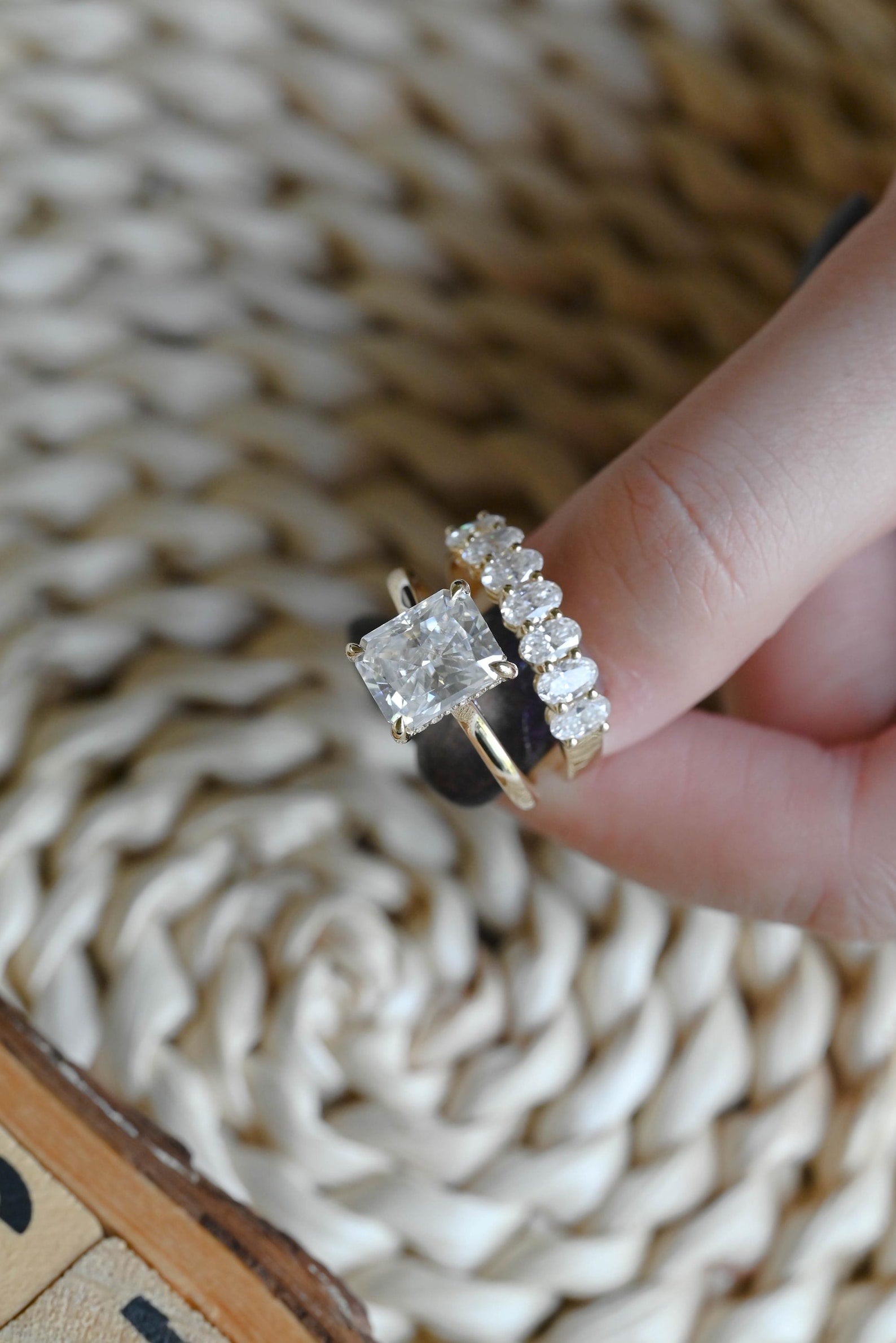 1.0 CT Round Solitaire Lab Grown Diamond Bridal Ring Set
