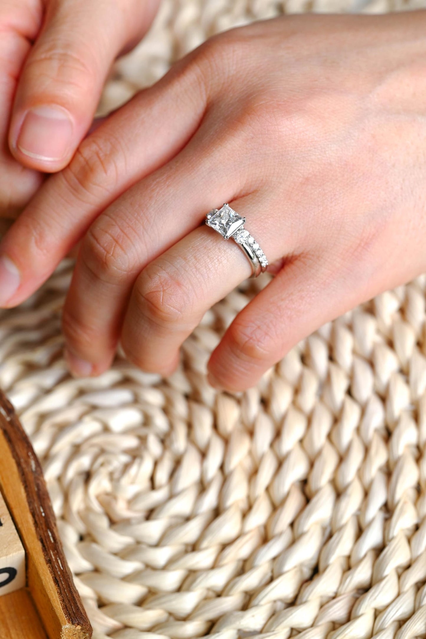 1.0 CT Round Solitaire Lab Grown Diamond Bridal Ring Set