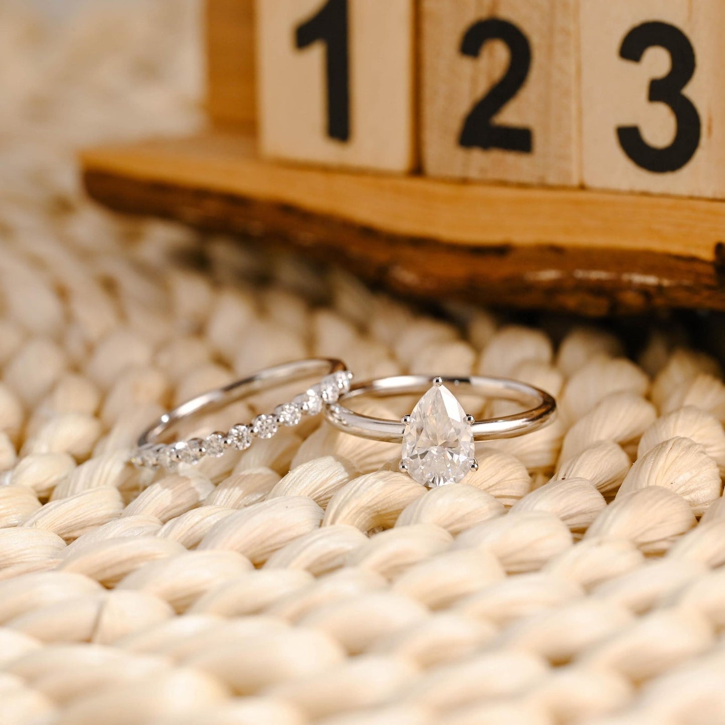 1.0 CT Round Solitaire Lab Grown Diamond Bridal Ring Set