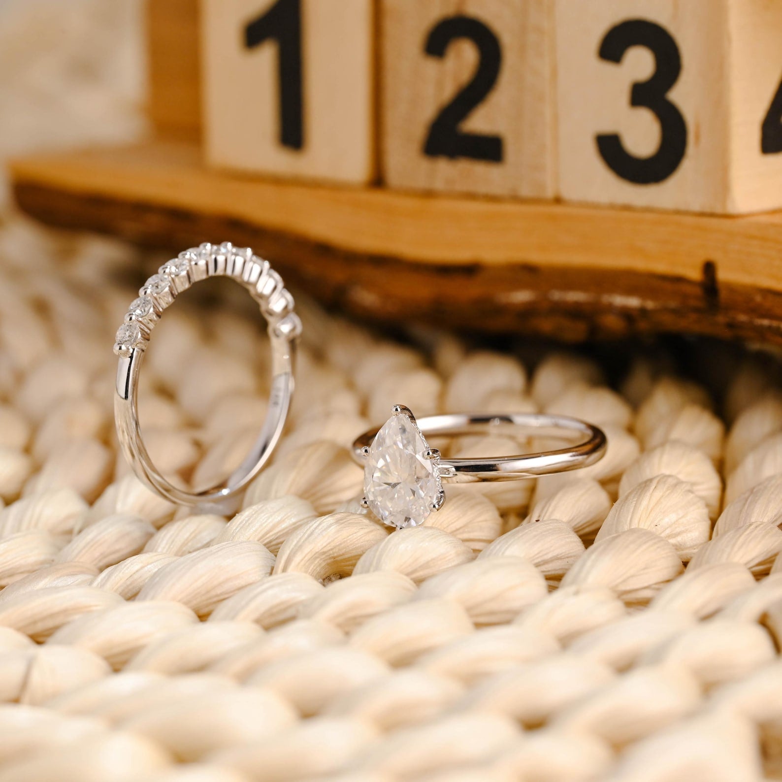1.0 CT Round Solitaire Lab Grown Diamond Bridal Ring Set