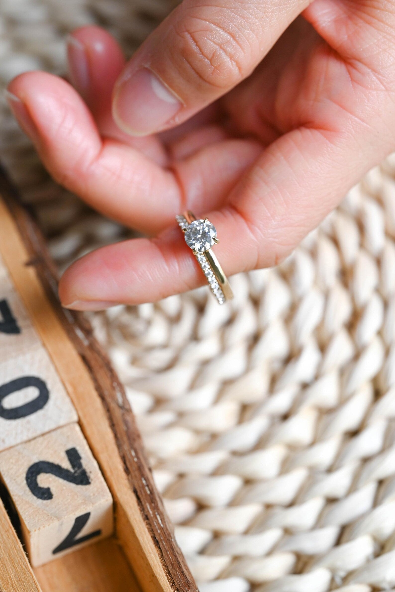 1.0 CT Round Solitaire Lab Grown Diamond Bridal Ring Set