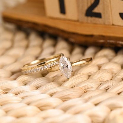 1.0 CT Round Solitaire Lab Grown Diamond Bridal Ring Set