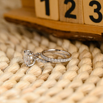 1.0 CT Round Solitaire Lab Grown Diamond Bridal Ring Set