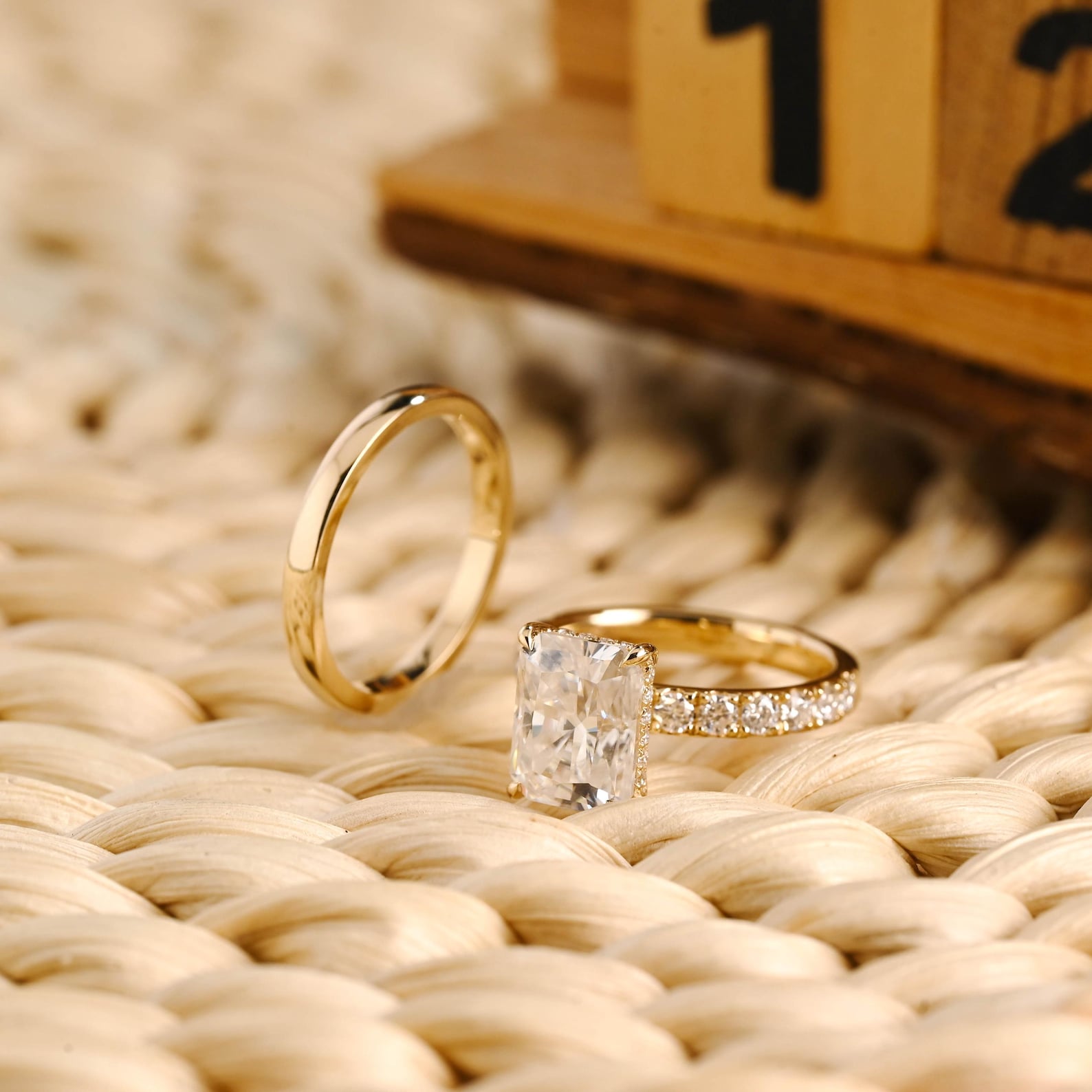 1.0 CT Round Solitaire Lab Grown Diamond Bridal Ring Set