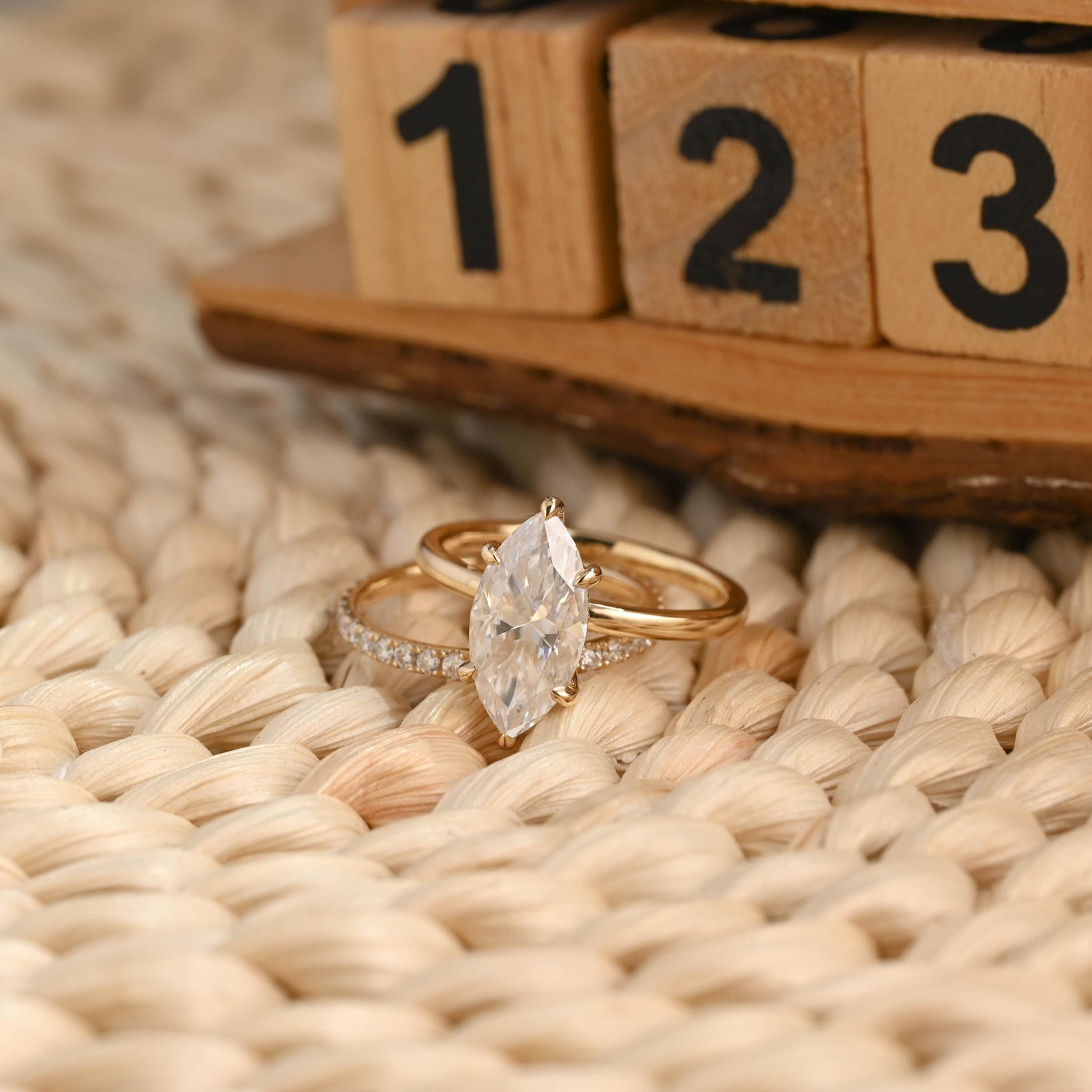 1.0 CT Round Solitaire Lab Grown Diamond Bridal Ring Set