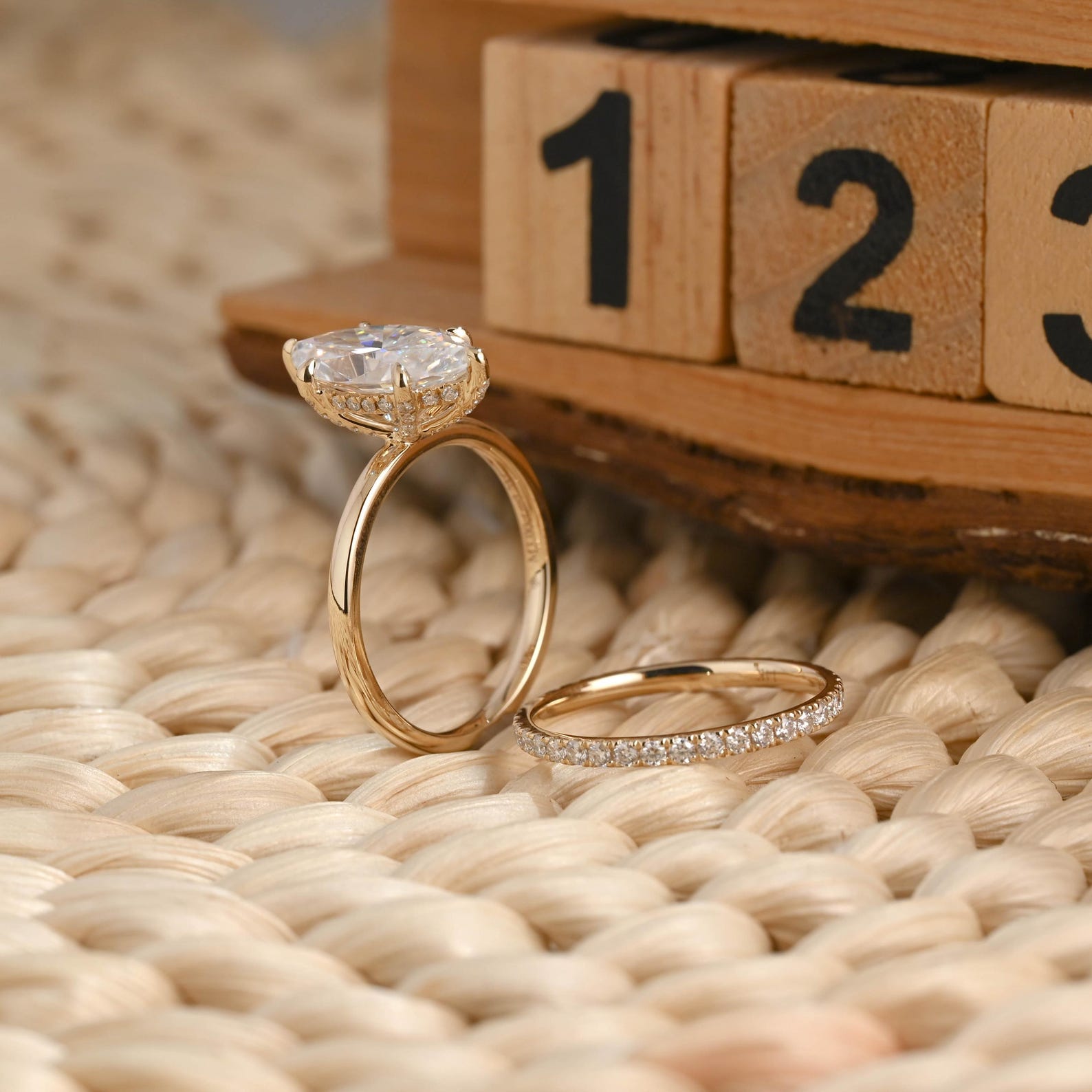 1.0 CT Round Solitaire Lab Grown Diamond Bridal Ring Set