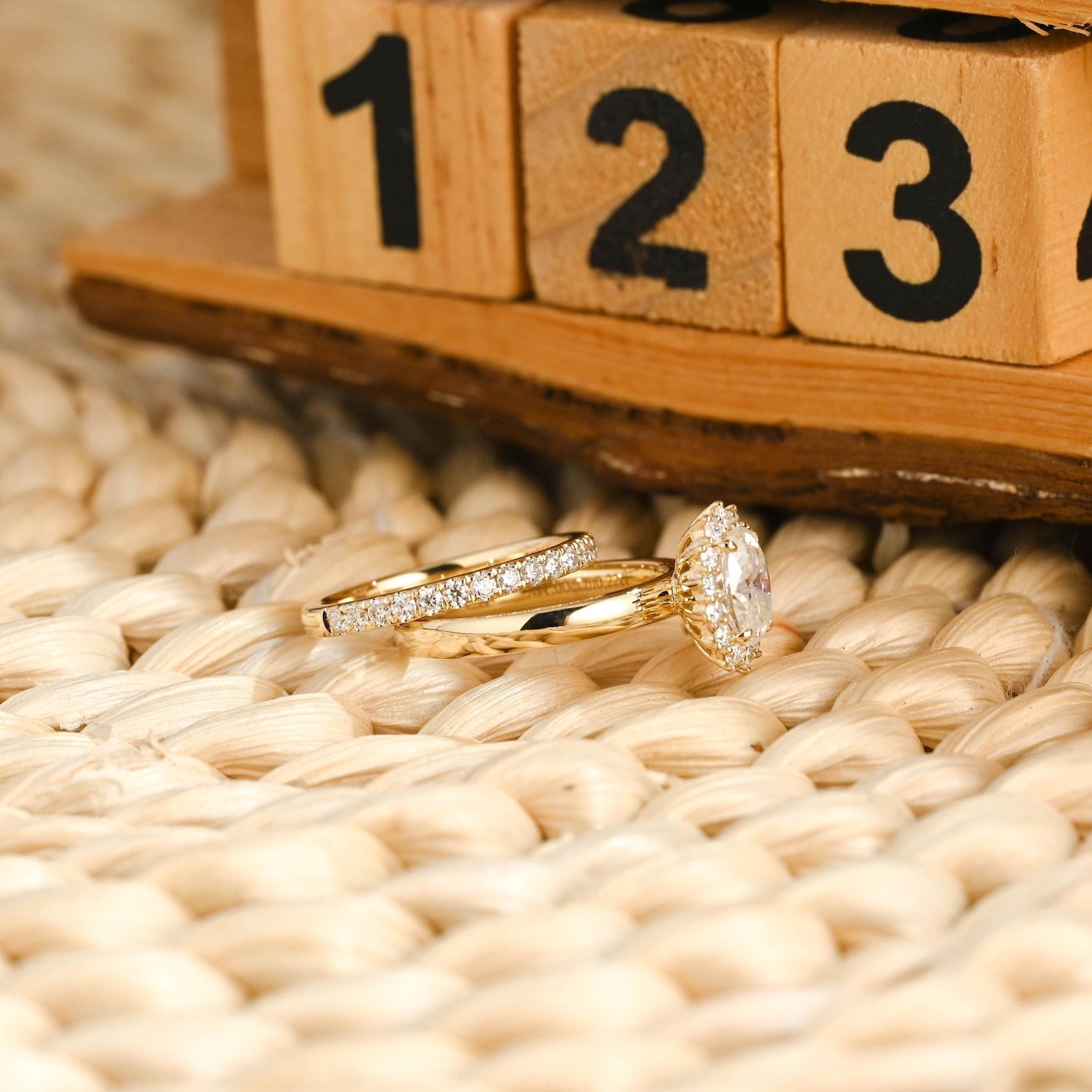 1.0 CT Round Solitaire Lab Grown Diamond Bridal Ring Set