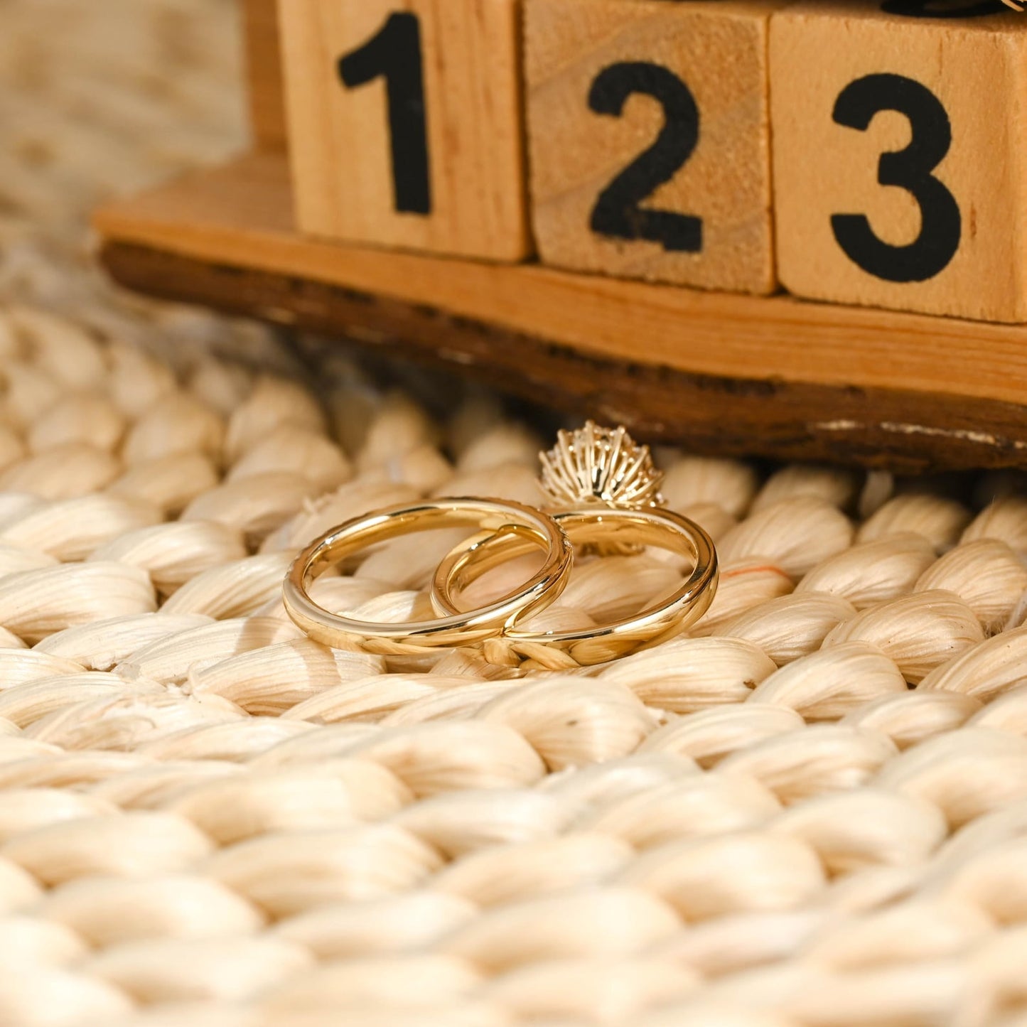 1.0 CT Round Solitaire Lab Grown Diamond Bridal Ring Set
