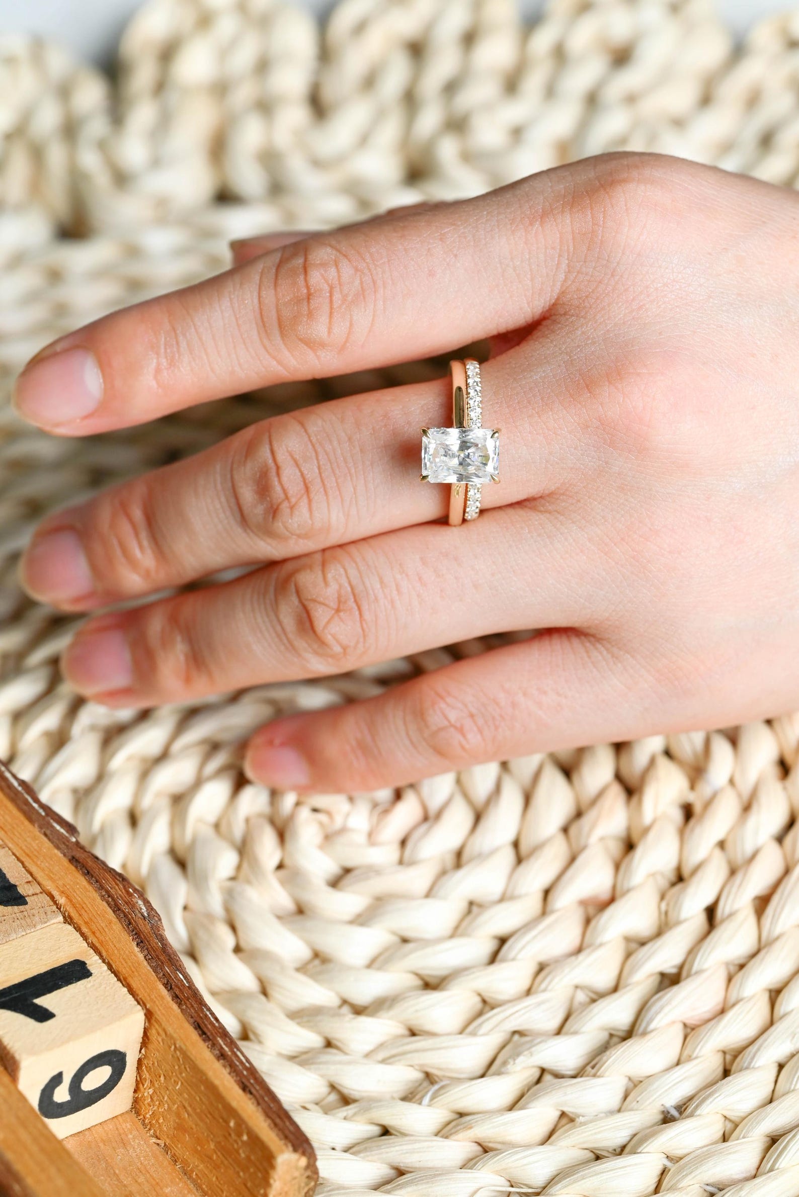 1.0 CT Round Solitaire Lab Grown Diamond Bridal Ring Set