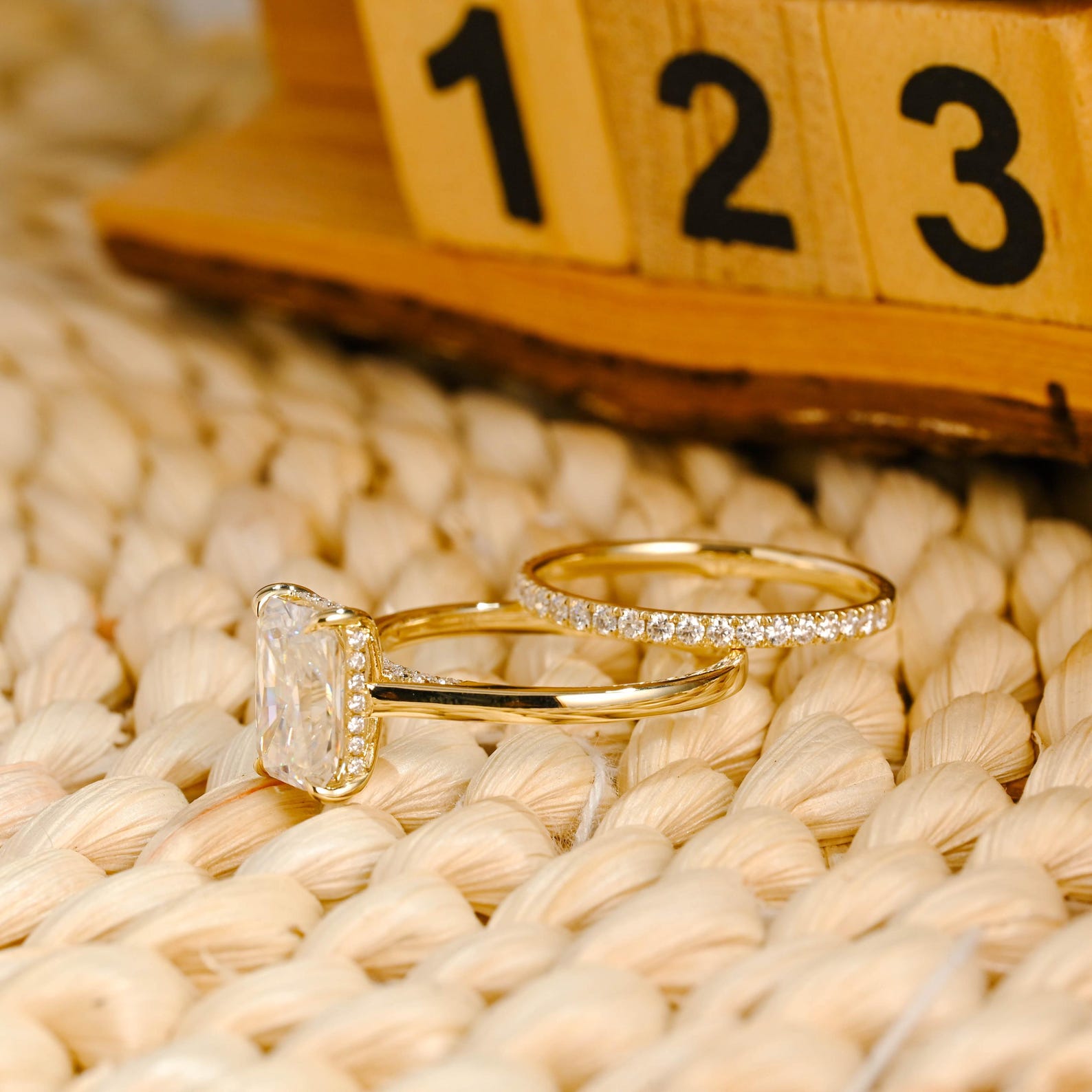 1.0 CT Round Solitaire Lab Grown Diamond Bridal Ring Set