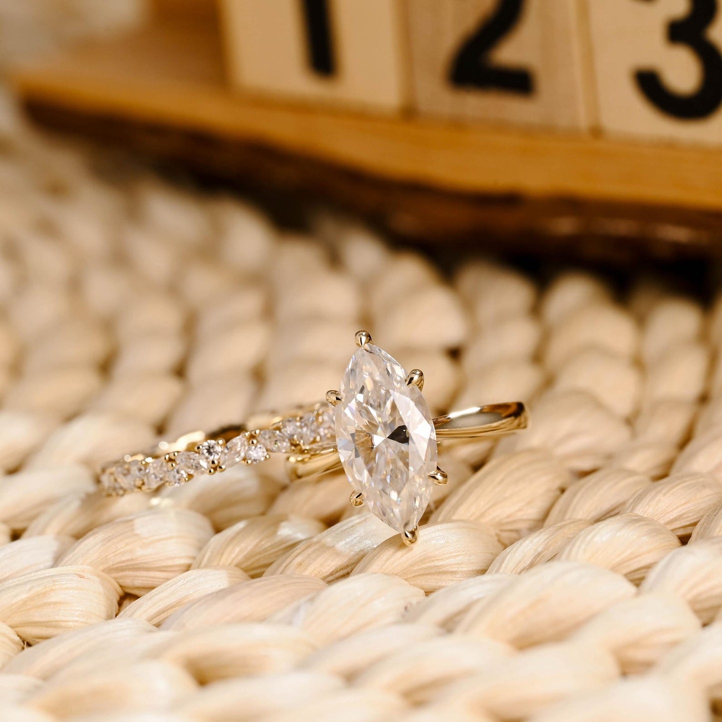 1.0 CT Round Solitaire Lab Grown Diamond Bridal Ring Set