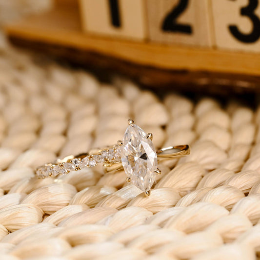 1.0 CT Round Solitaire Lab Grown Diamond Bridal Ring Set