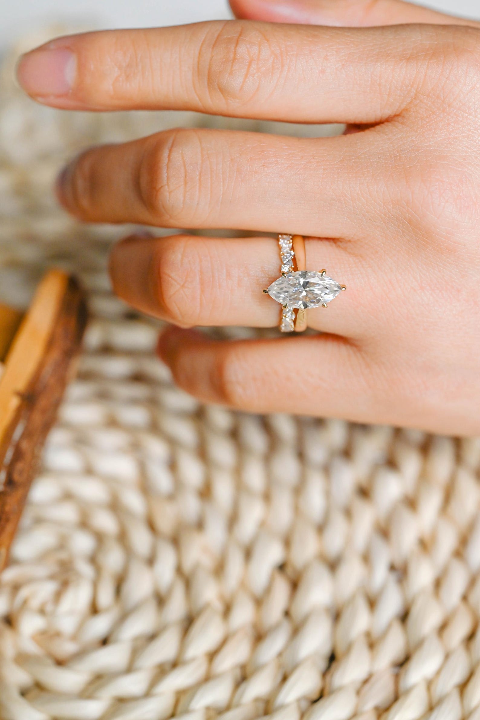 1.0 CT Round Solitaire Lab Grown Diamond Bridal Ring Set