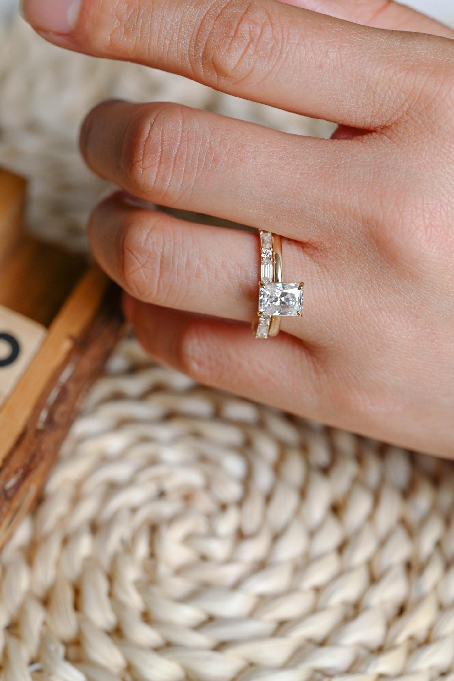 1.0 CT Round Solitaire Lab Grown Diamond Bridal Ring Set