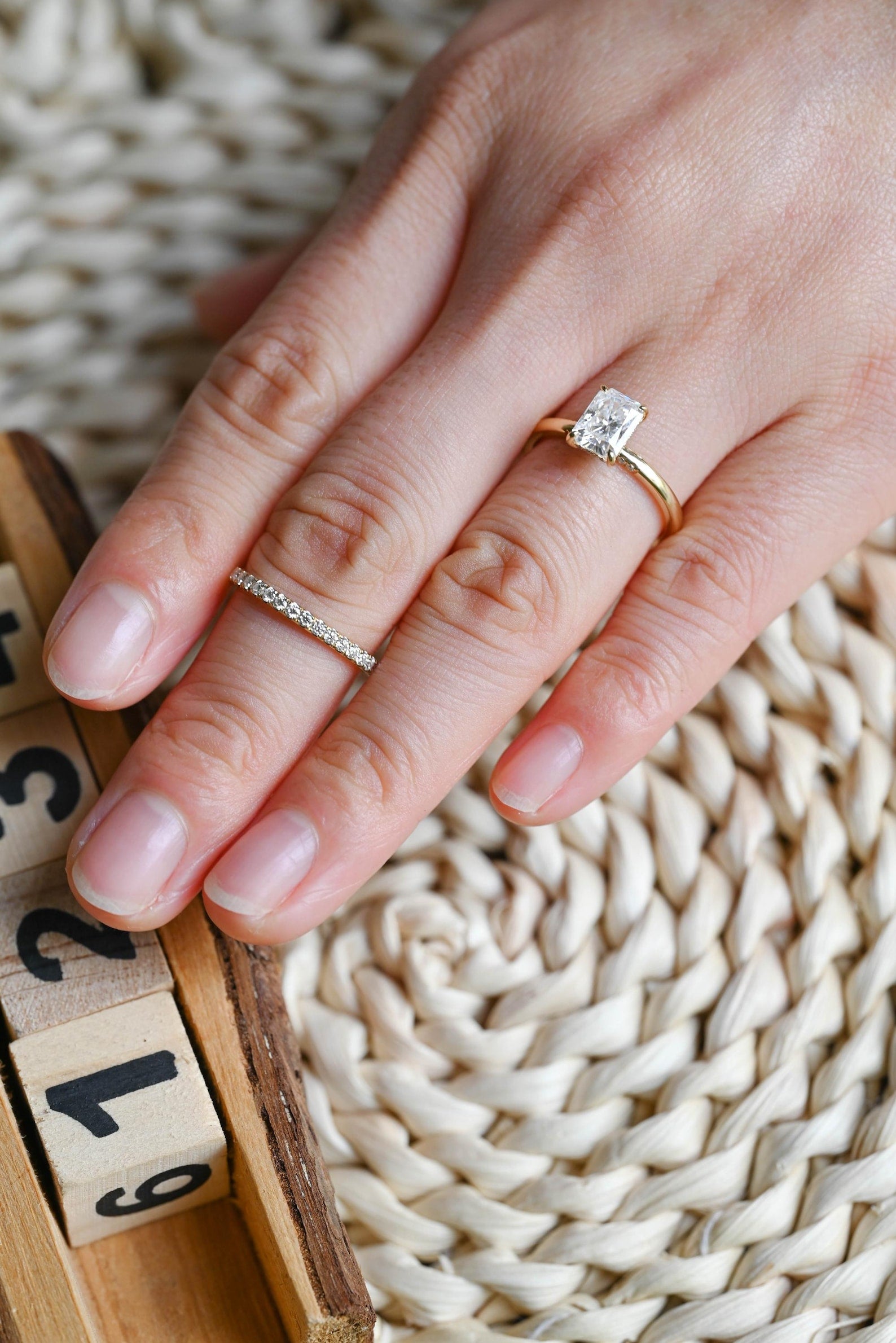 1.0 CT Round Solitaire Lab Grown Diamond Bridal Ring Set