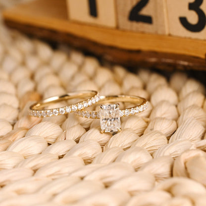 1.0 CT Round Solitaire Lab Grown Diamond Bridal Ring Set