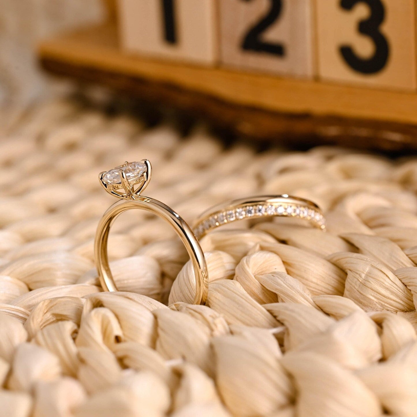 1.0 CT Round Solitaire Lab Grown Diamond Bridal Ring Set