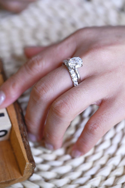 1.0 CT Round Solitaire Lab Grown Diamond Bridal Ring Set