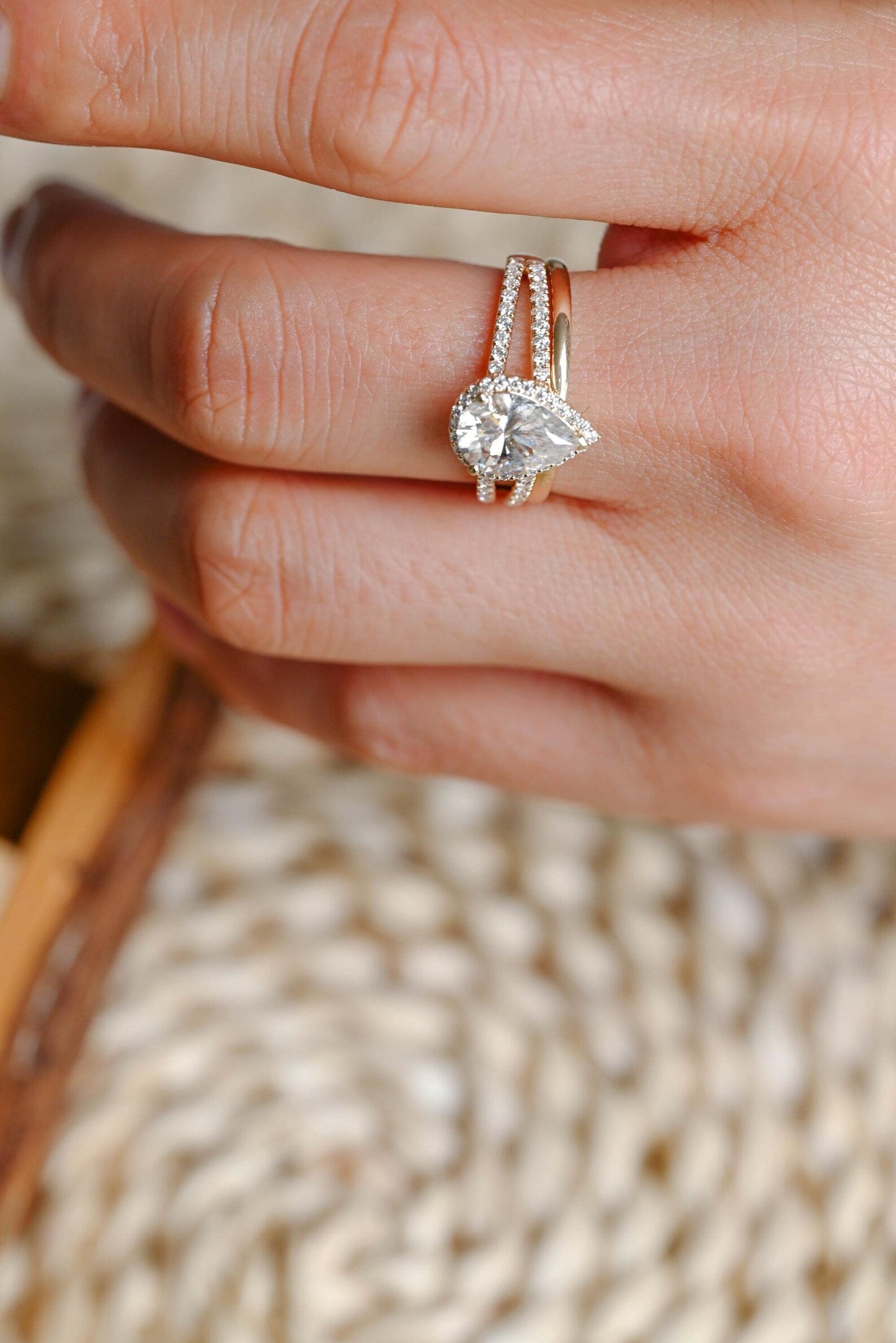1.0 CT Round Solitaire Lab Grown Diamond Bridal Ring Set