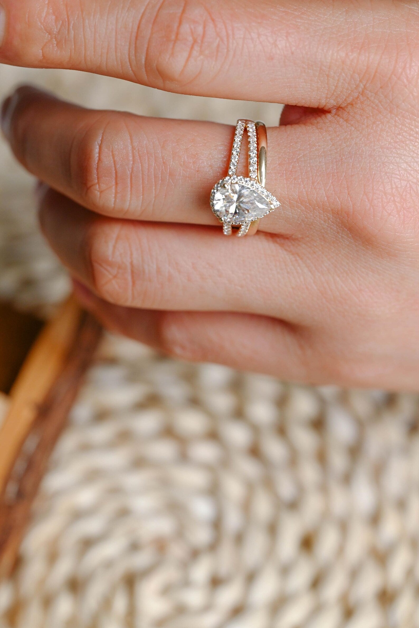 1.0 CT Round Solitaire Lab Grown Diamond Bridal Ring Set