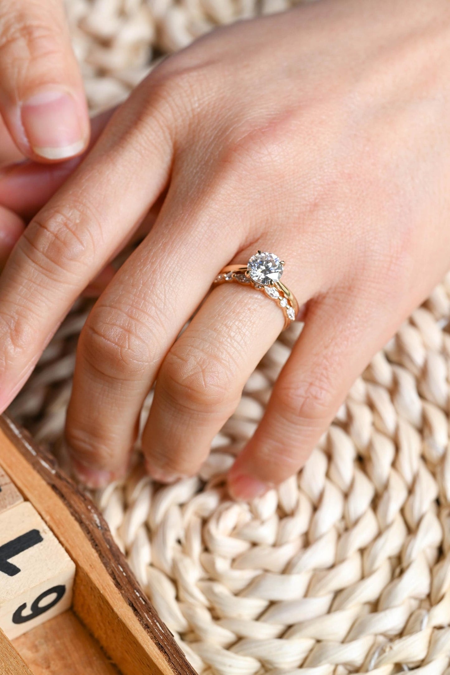 1.0 CT Round Solitaire Lab Grown Diamond Bridal Ring Set