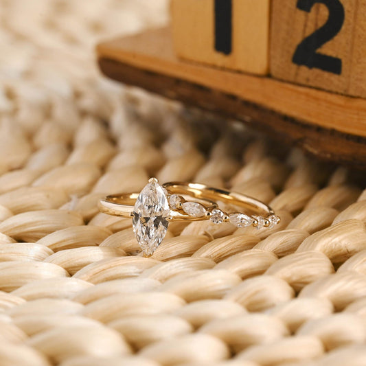 1.0 CT Round Solitaire Lab Grown Diamond Bridal Ring Set