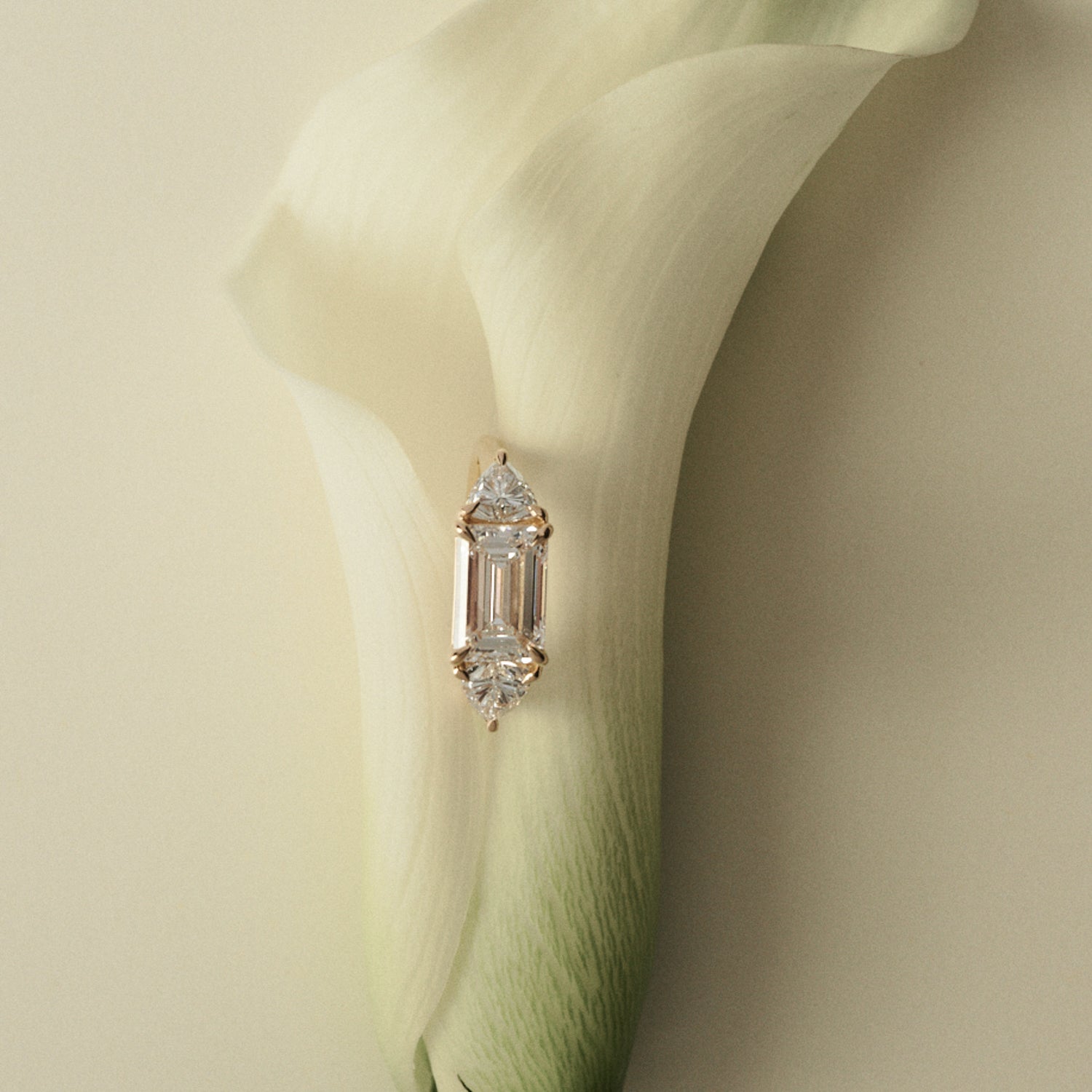 Round Halo, Pave & Split Shank Engagement Ring – 1.93 CT Lab Grown Diamond