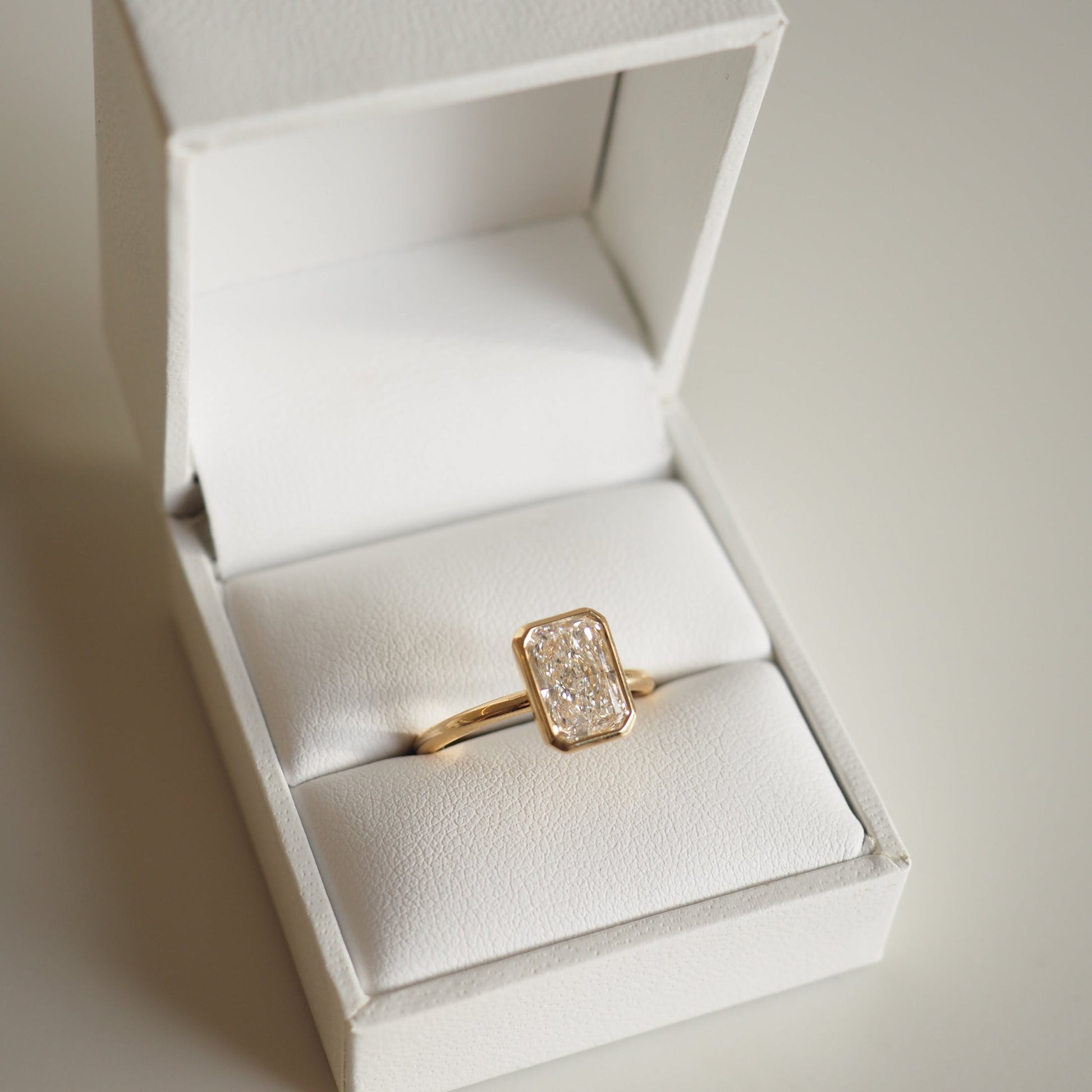 Round Halo, Pave & Split Shank Engagement Ring – 1.93 CT Lab Grown Diamond