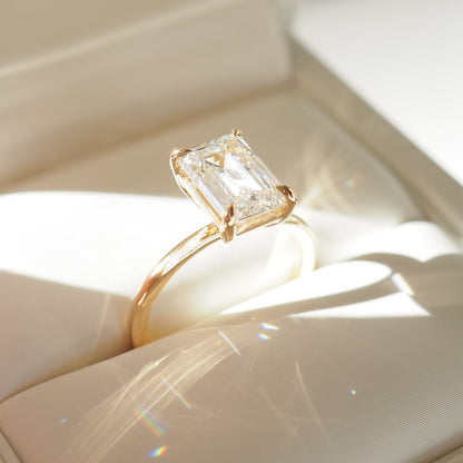 Round Halo, Pave & Split Shank Engagement Ring – 1.93 CT Lab Grown Diamond