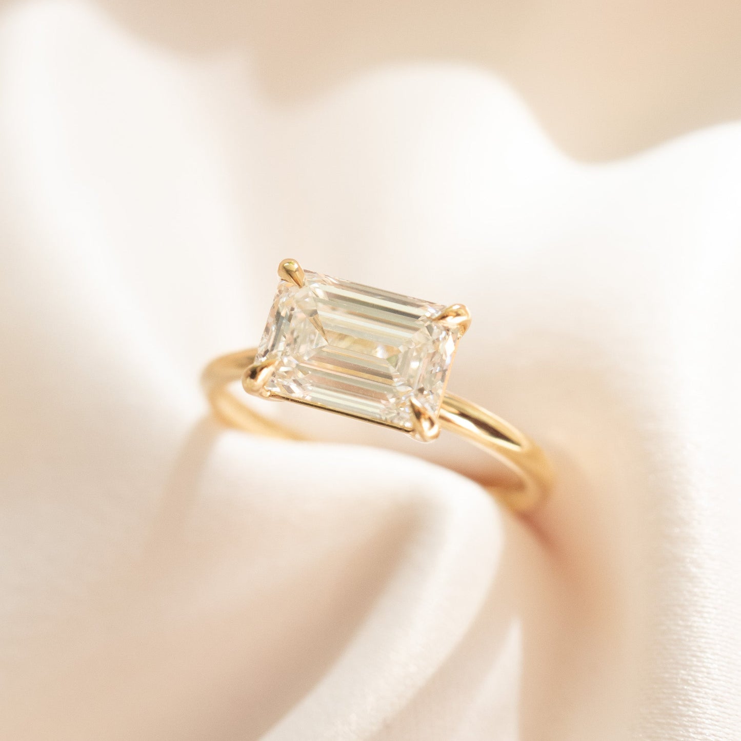 Round Halo, Pave & Split Shank Engagement Ring – 1.93 CT Lab Grown Diamond