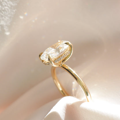 Round Halo, Pave & Split Shank Engagement Ring – 1.93 CT Lab Grown Diamond