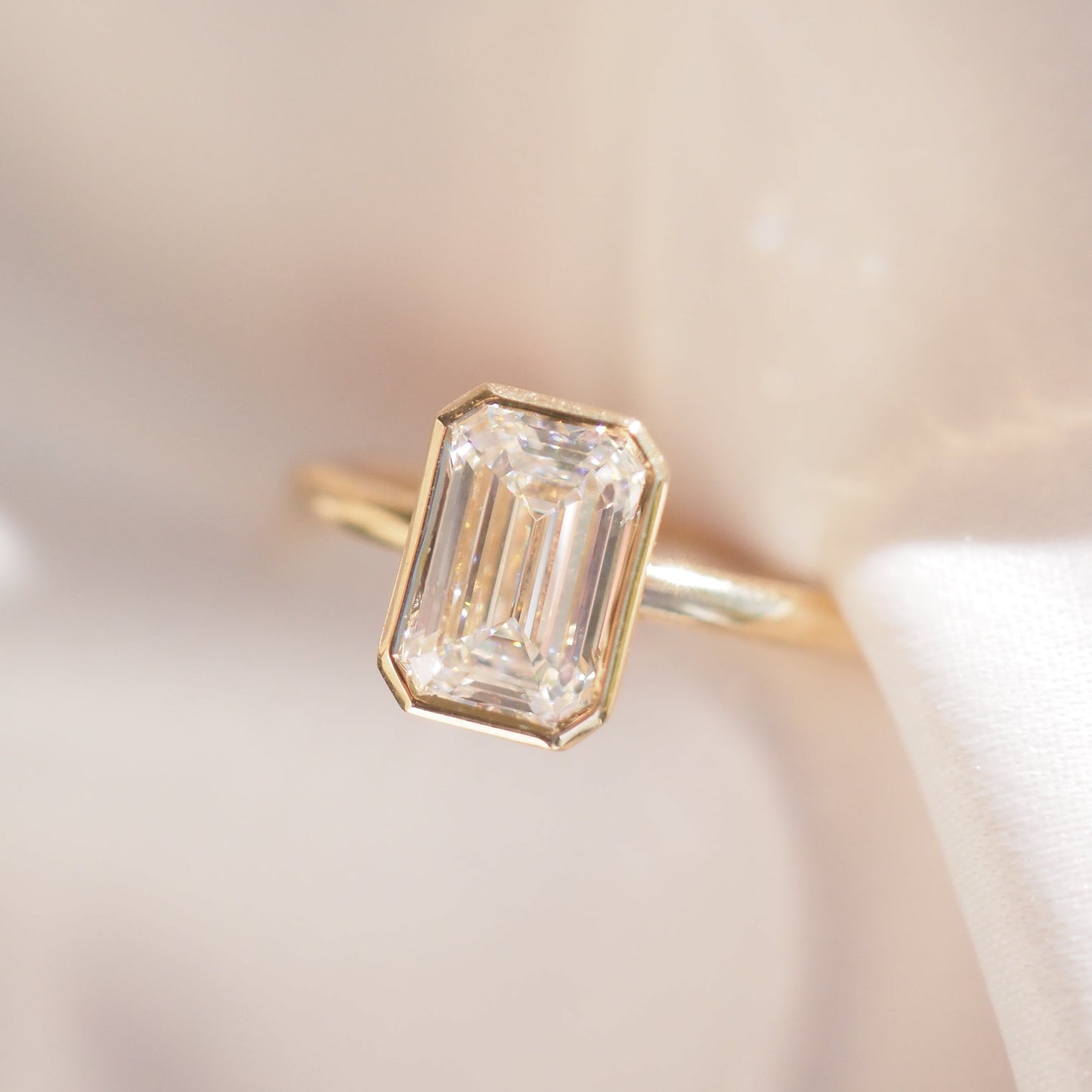 Round Halo, Pave & Split Shank Engagement Ring – 1.93 CT Lab Grown Diamond