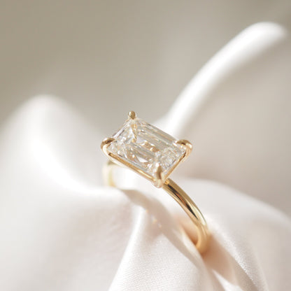 Round Halo, Pave & Split Shank Engagement Ring – 1.93 CT Lab Grown Diamond