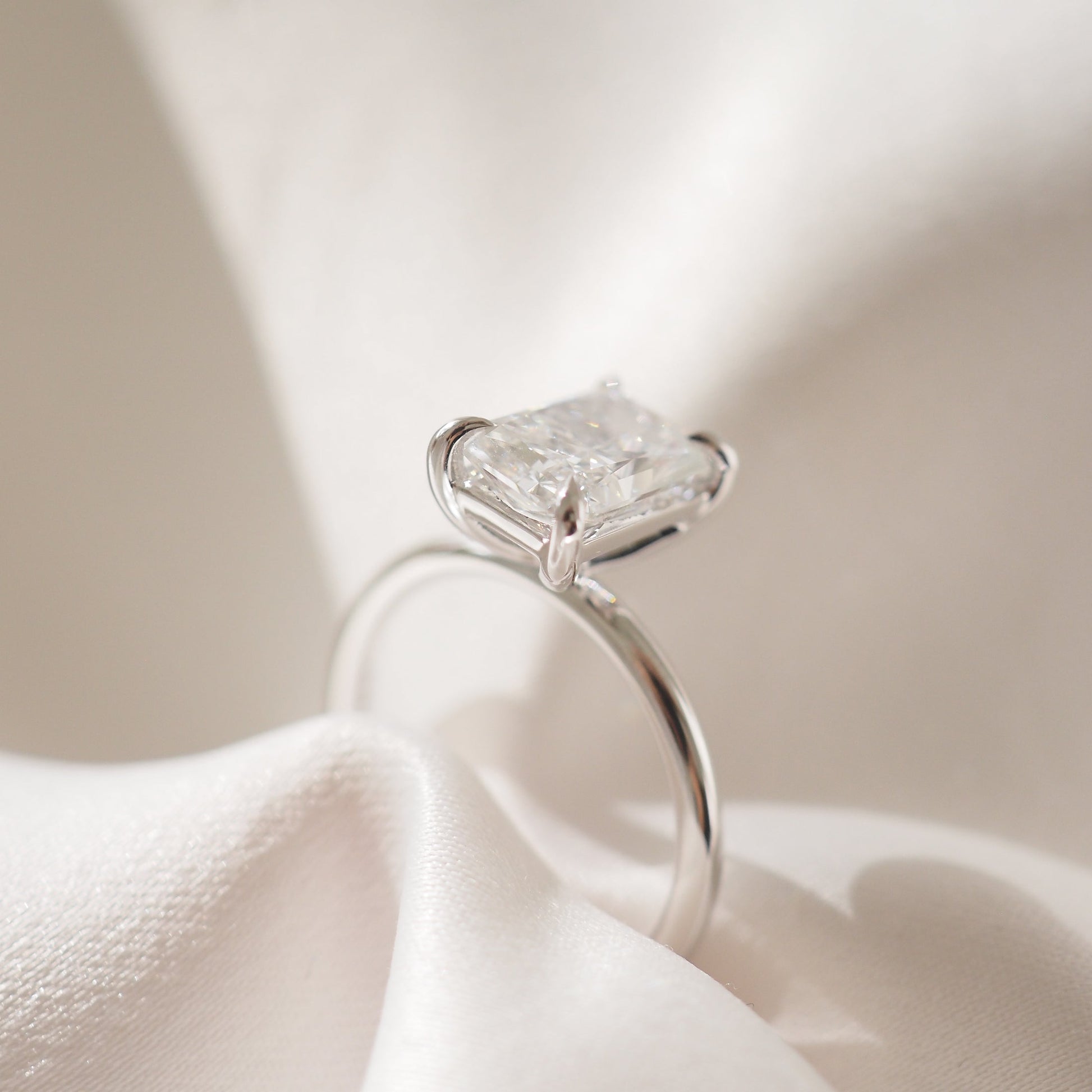 Round Halo, Pave & Split Shank Engagement Ring – 1.93 CT Lab Grown Diamond