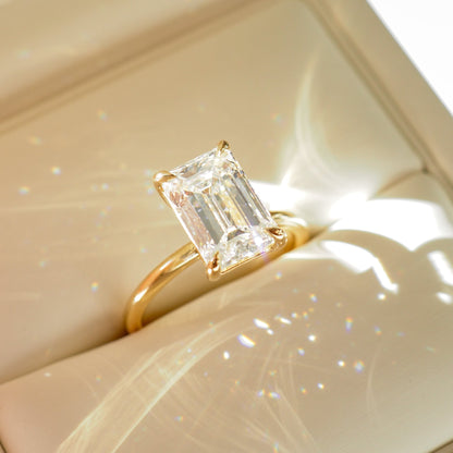 Round Halo, Pave & Split Shank Engagement Ring – 1.93 CT Lab Grown Diamond