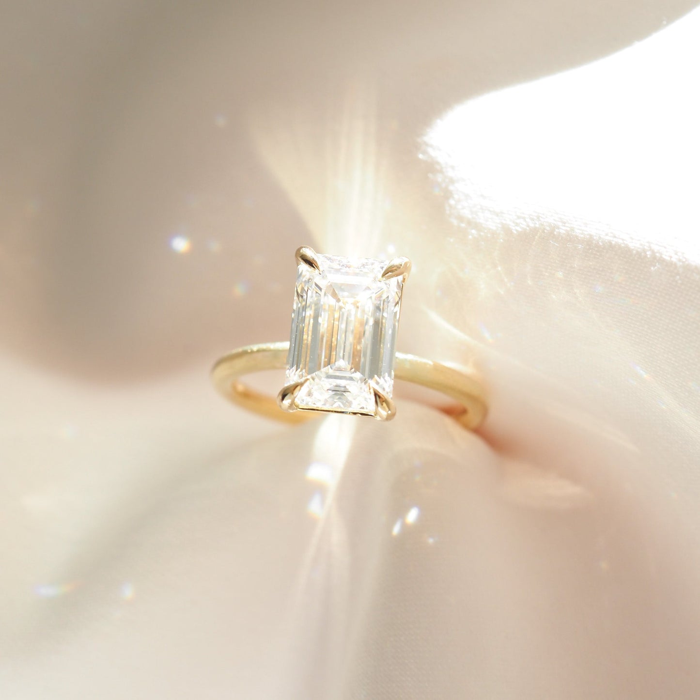 Round Halo, Pave & Split Shank Engagement Ring – 1.93 CT Lab Grown Diamond