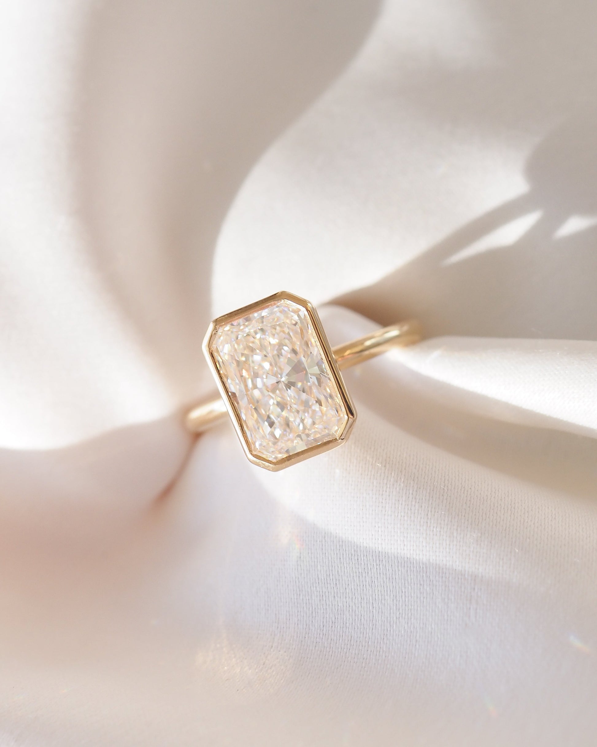 Round Halo, Pave & Split Shank Engagement Ring – 1.93 CT Lab Grown Diamond