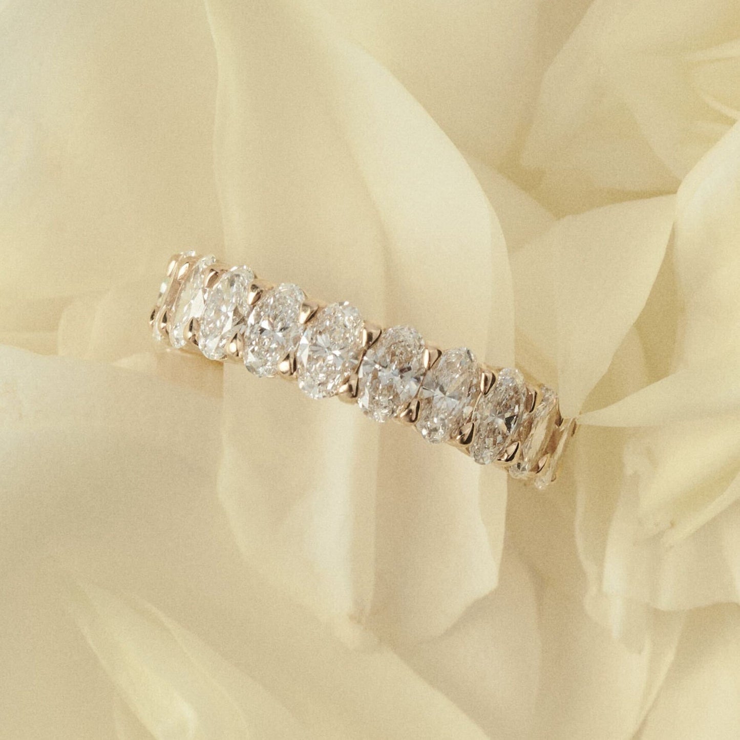 0.35 TCW Round Diamond Curved Pave DEF/VVS Lab Grown Wedding Band