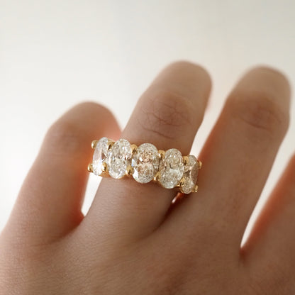 0.35 TCW Round Diamond Curved Pave DEF/VVS Lab Grown Wedding Band