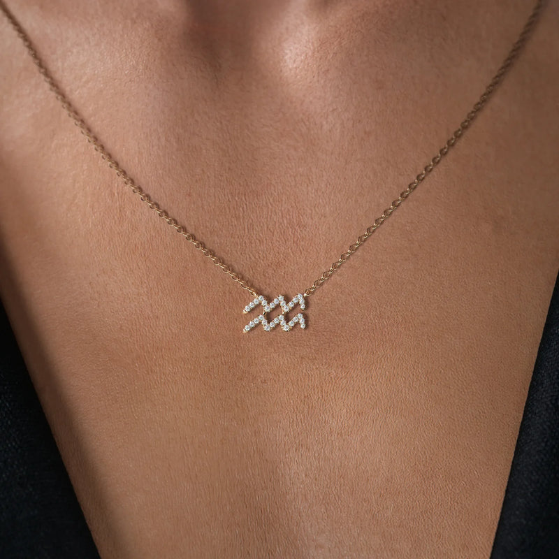 0.19 CT Round Leaf Pendant Lab Grown Diamond Necklace in Solid Gold
